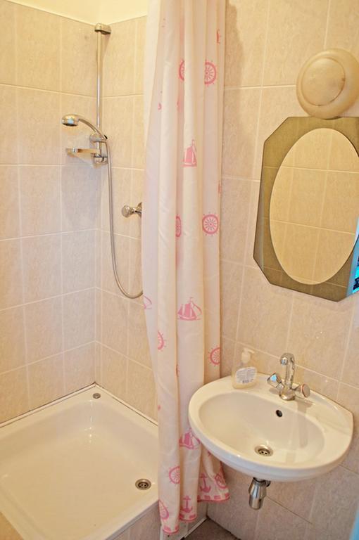 Apartment On Svobody Avenue リヴィウ エクステリア 写真